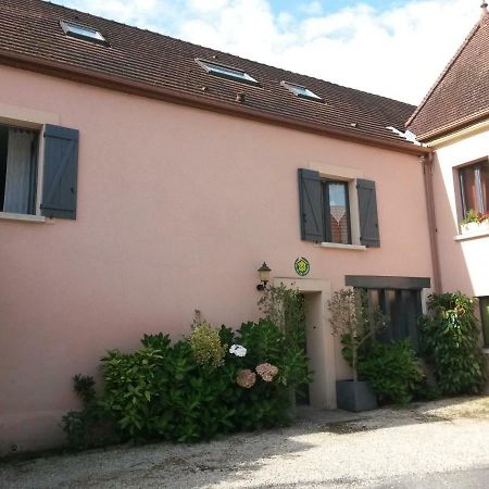 Bed and Breakfast Les Imperiales Boursault Экстерьер фото