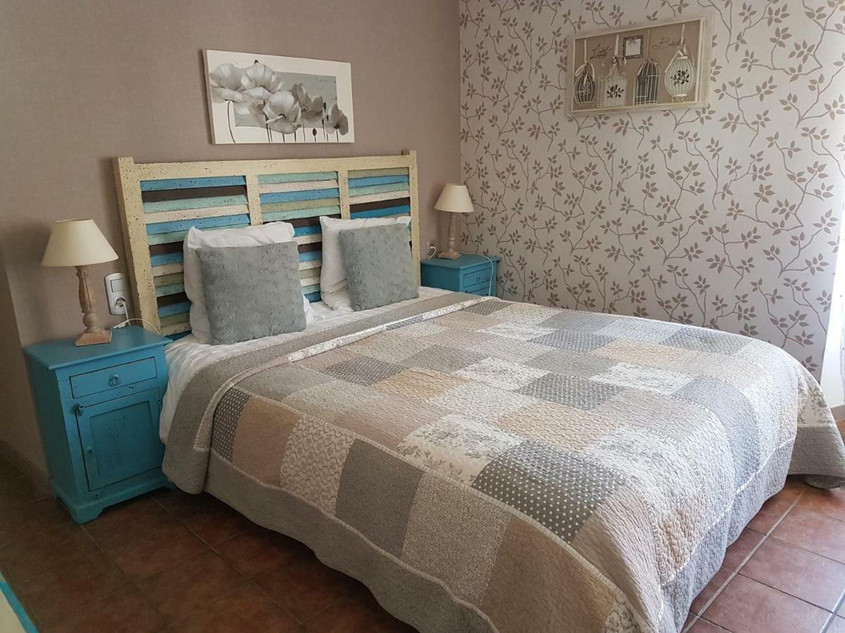 Bed and Breakfast Les Imperiales Boursault Экстерьер фото